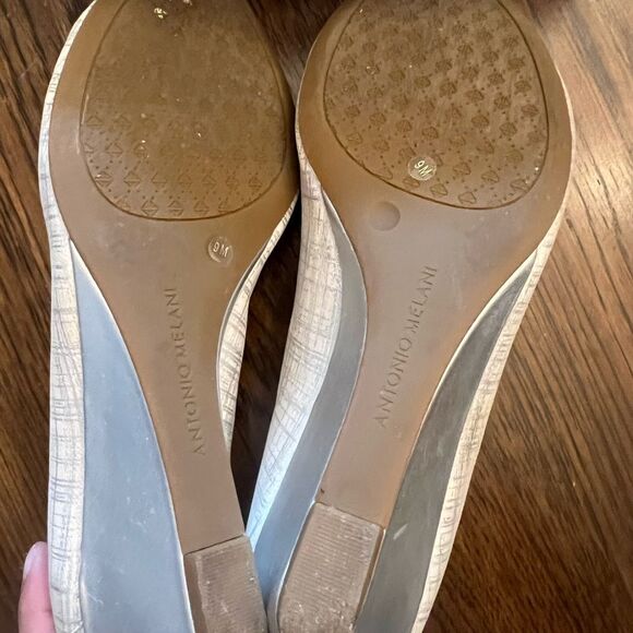 ANTONIO MELANI Estah Silver wedge Heels with Crystal Accents. Size 9 M. - Picture 12 of 12